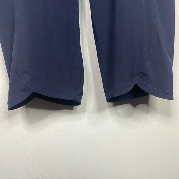 TALBOTS navy blue scalloped hem Lightweight Stretch Wrap Hem Crops large - Picture 4 of 10